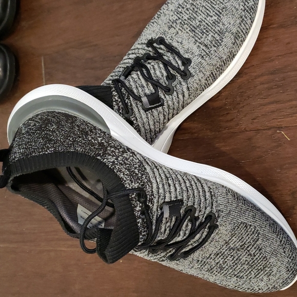 FoorJoy women's golf shoes - Picture 1 of 3